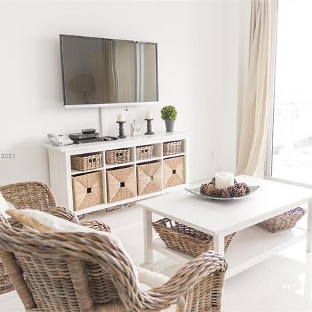 Apartament Disfruta Sunny Isles Ocean 1206 Str-02816 Miami Beach Zewnętrze zdjęcie
